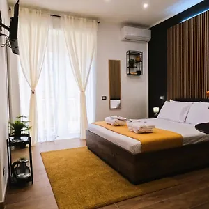 Blackwoody Contemporary - Centro Storico Maison d'hôtes